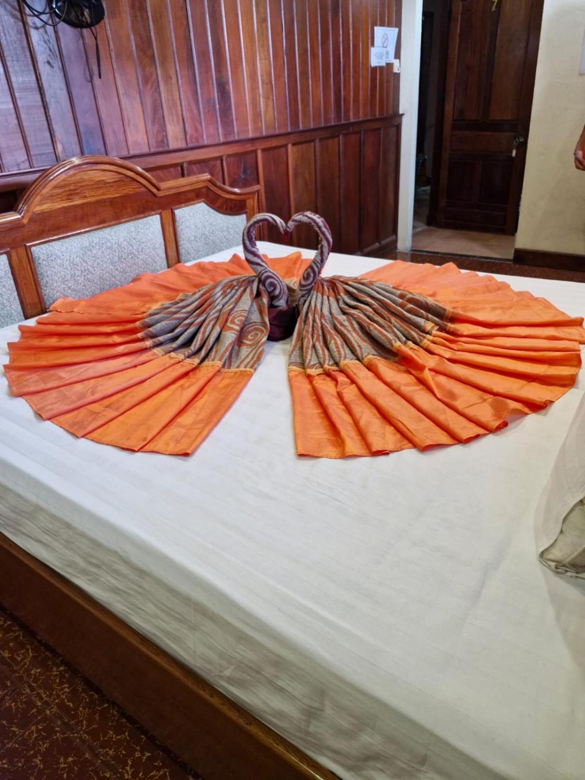 Sakura Wood House Hotel Luang Prabang Eksteriør billede